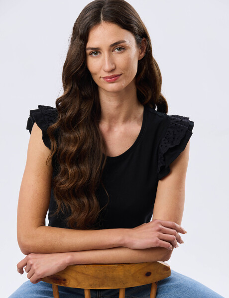REMERA LISA DE ALGODÓN Negro