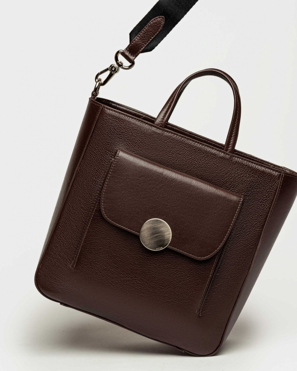 Shopper The Circle en cuero liso Chocolate