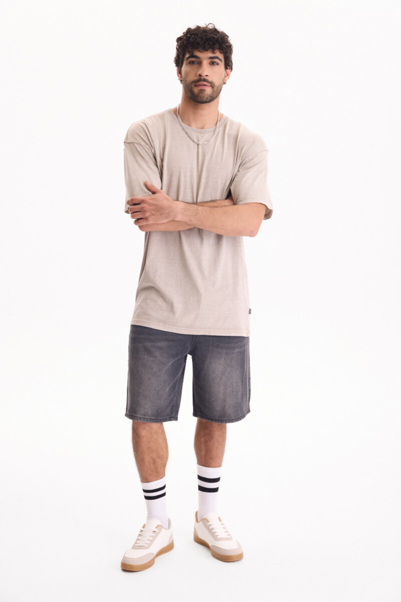 Remera Downtown Beige