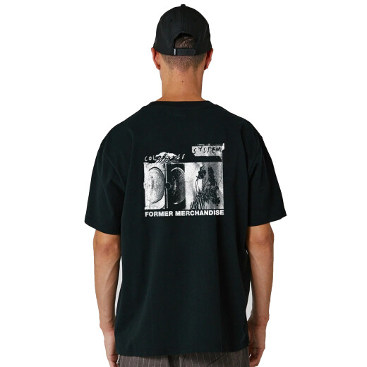 Remera Former Flourish Crux Negro Remera Former Flourish Crux Negro