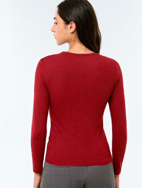 CAMISETA BÁSICA MANGA LARGA CON ELASTANO BORDEAUX