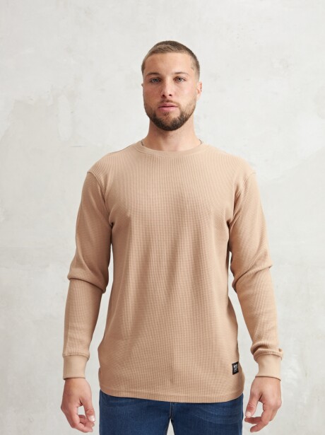 REMERA EROS BEIGE