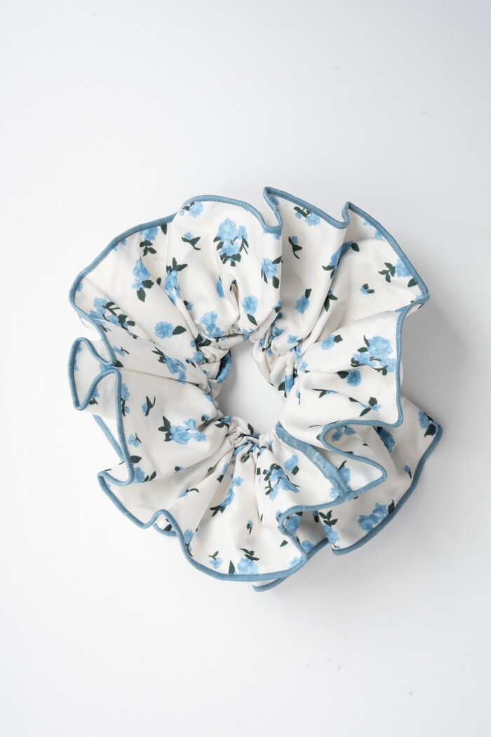 Scrunchie Flores Celeste