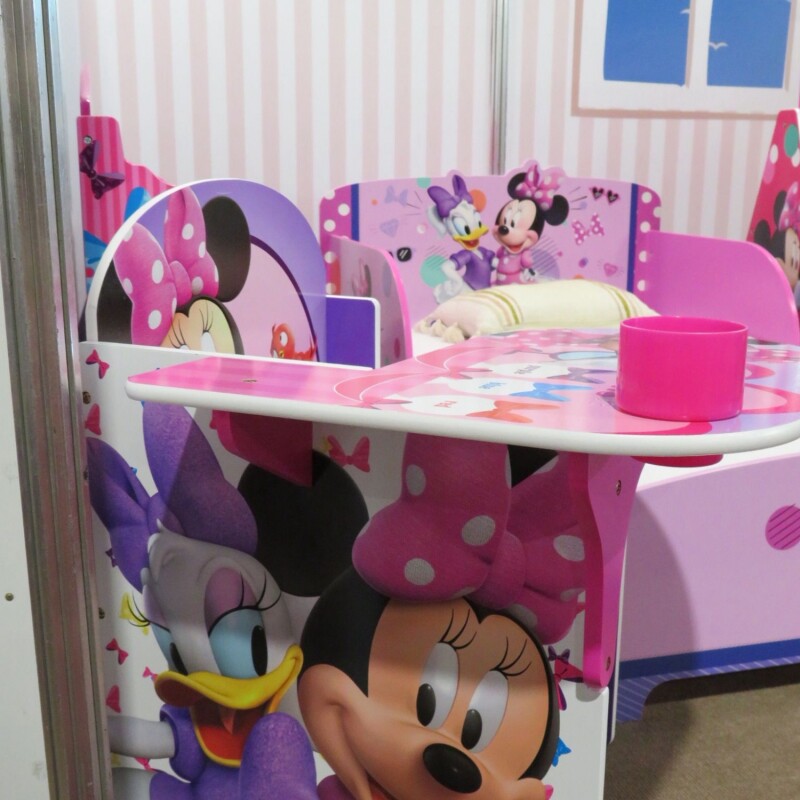 Escritorio con silla y almacenamiento Minnie Mouse Disney Escritorio con silla y almacenamiento Minnie Mouse Disney