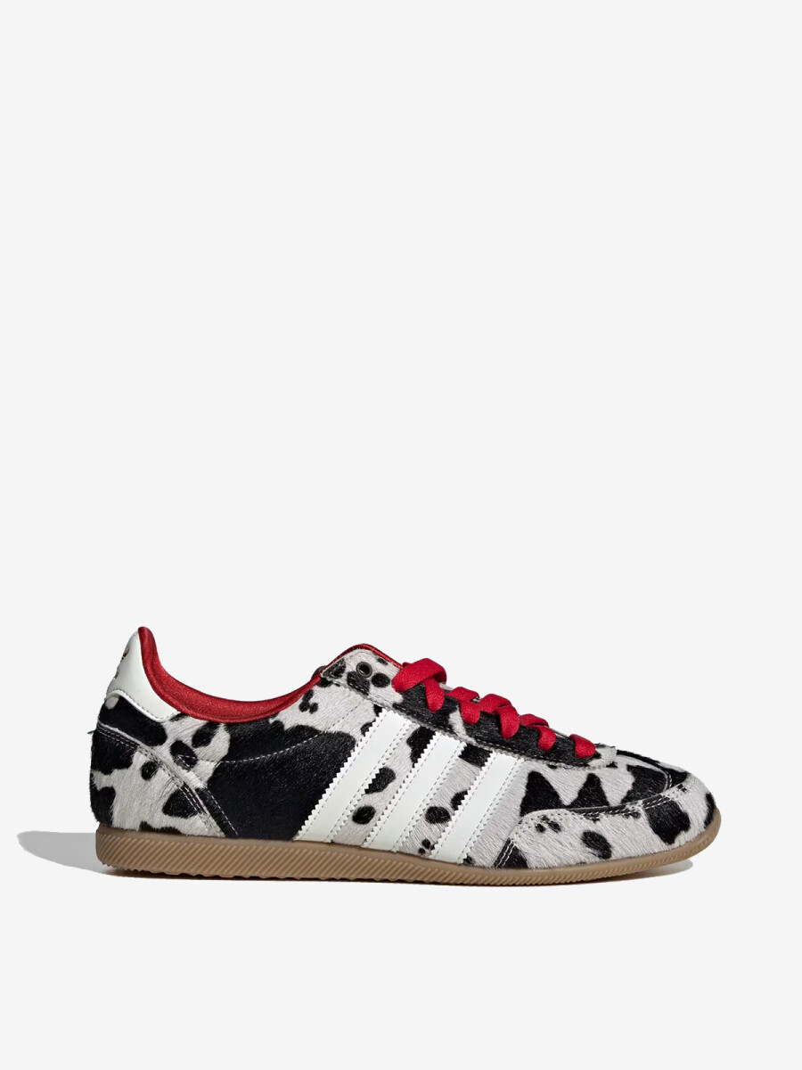 JAPAN W 