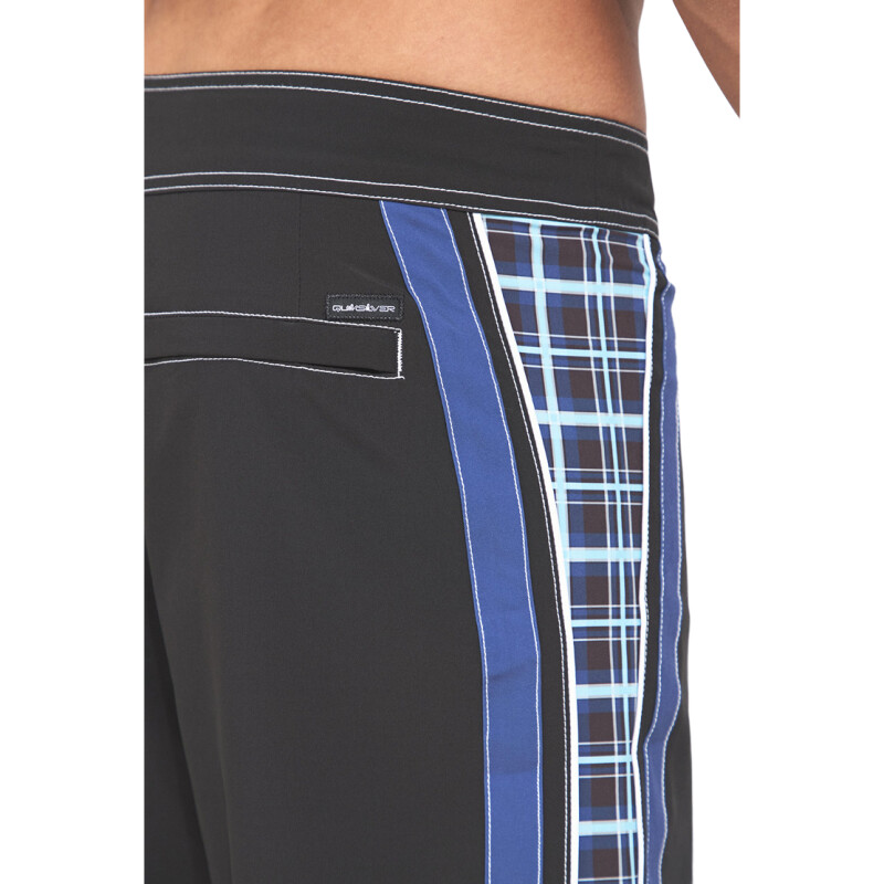 Boardshort Quiksilver Mercury 21" - Negro Boardshort Quiksilver Mercury 21" - Negro