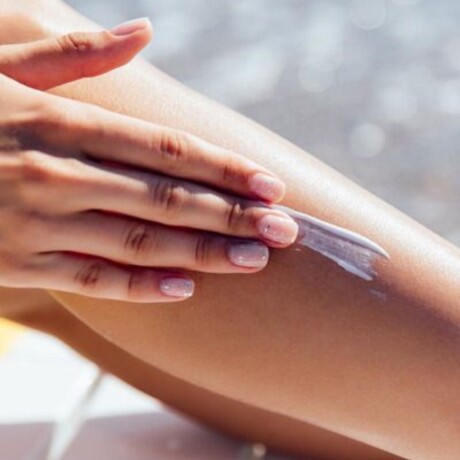 Combo Viaje Valija Carry On Resistente + Protector Solar Combo Viaje Valija Carry On Resistente + Protector Solar