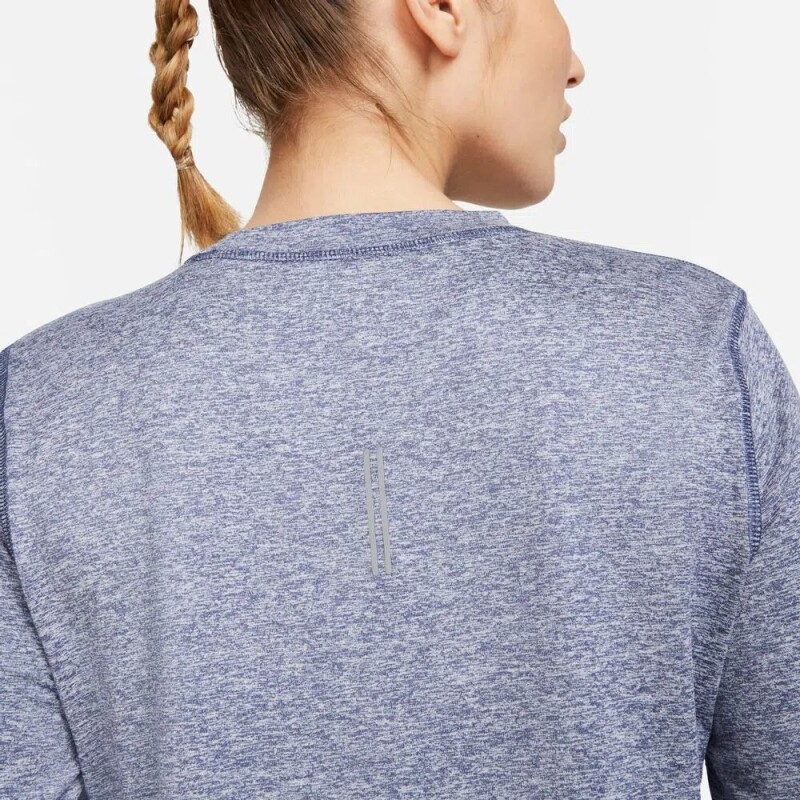 Remera Nike Dri-fit Element Remera Nike Dri-fit Element