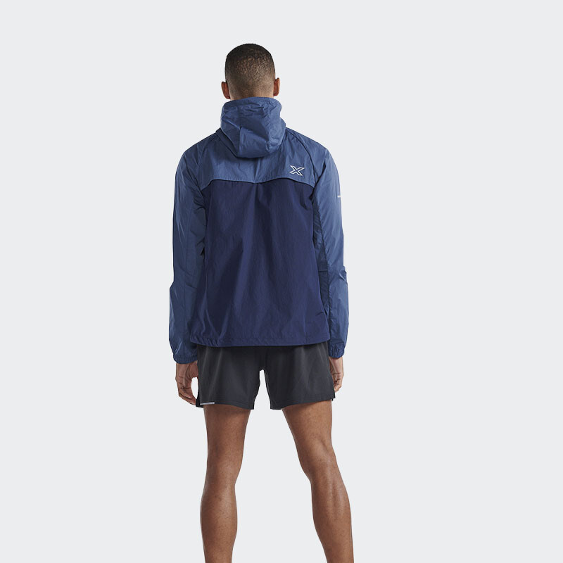 Campera 2XU Aero Cortavientos Violeta
