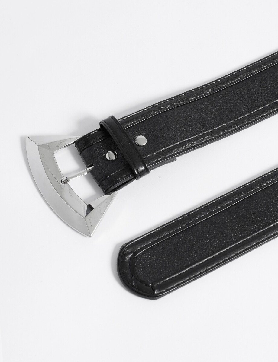 Cinturon basico con hebilla metalica - negro 