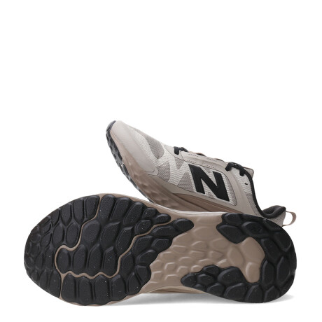 Championes de Hombre New Balance Marisv4 Beige - Negro
