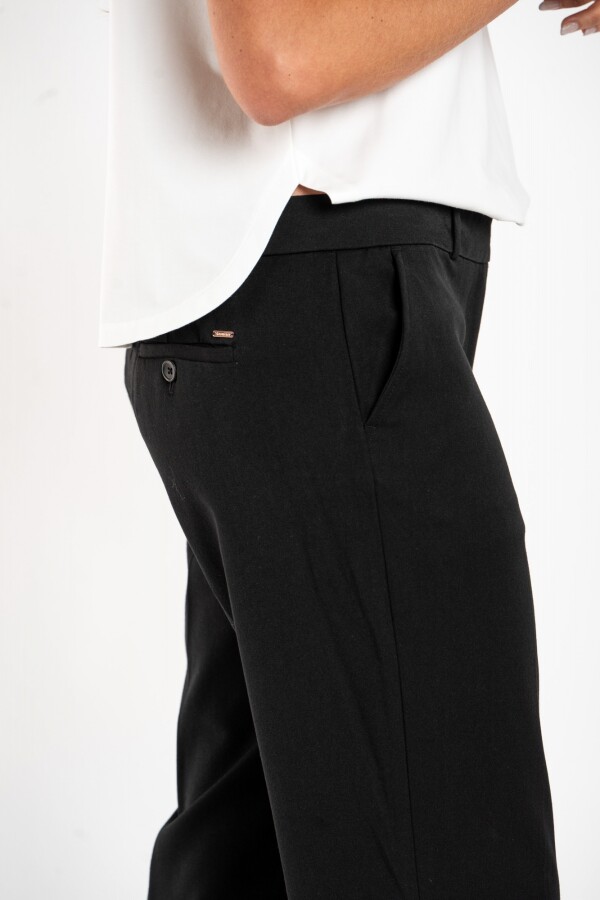 Pantalón Recto Línea Ejecutiva Negro