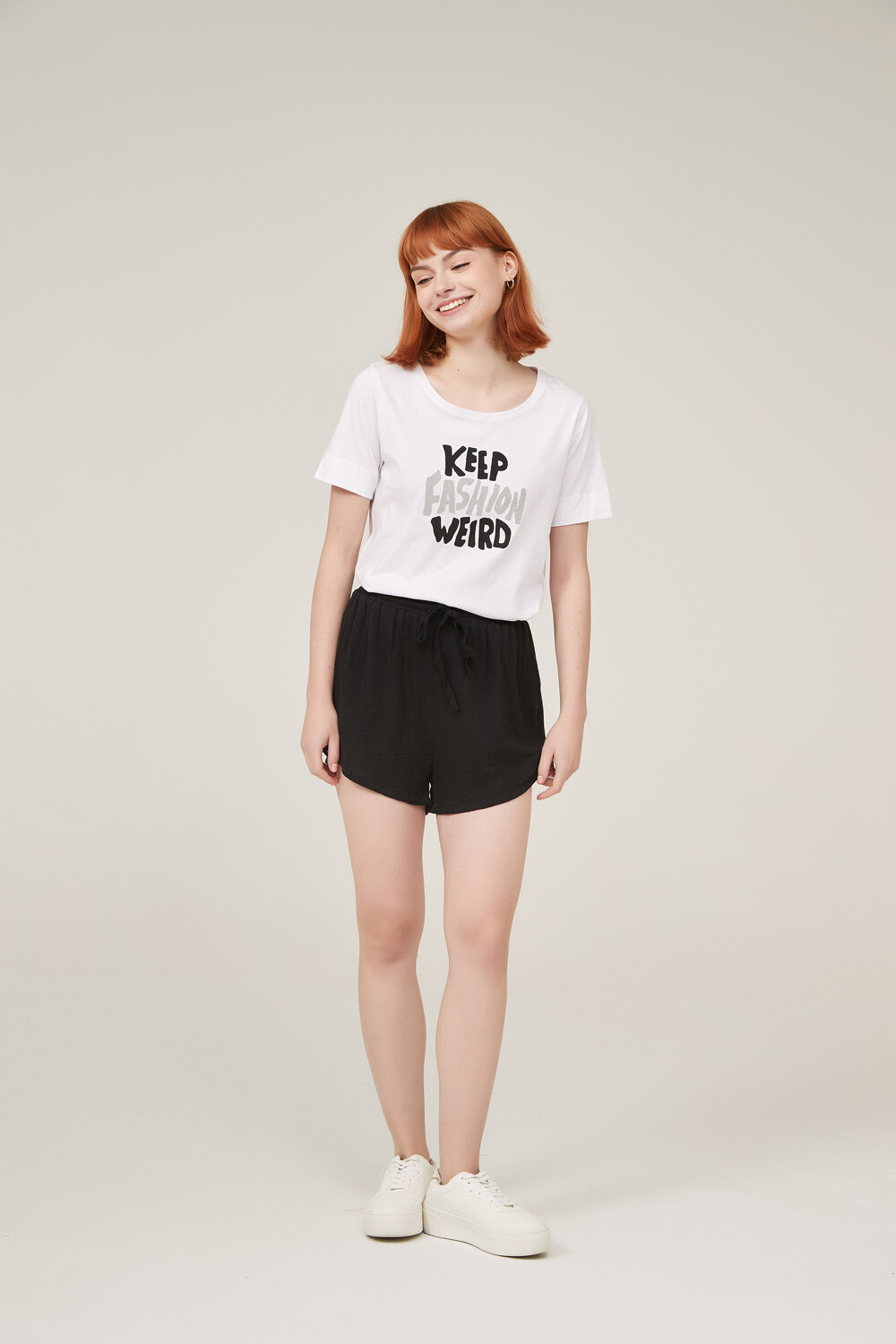 Short Cavas Negro