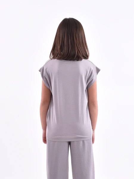 REMERA NEREA GRIS OSCURO