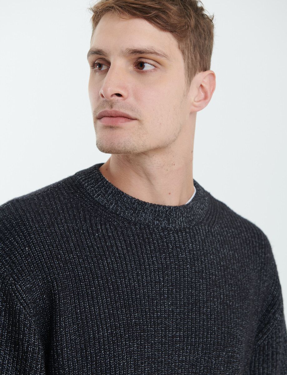 470344 SWEATER FERAUD Negro