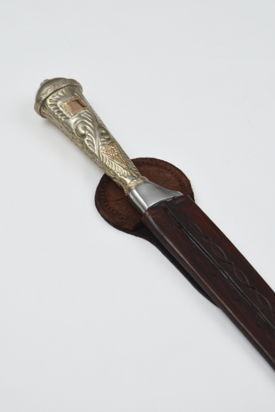 Puñal Tres Claveles Plata y Oro 13cm Puñal Tres Claveles Plata y Oro 13cm