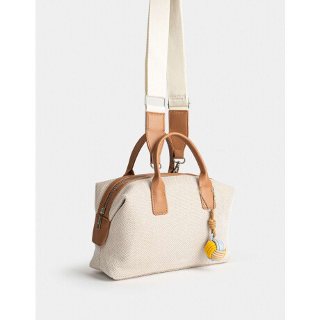 Cartera Bowling Con Charm Blanco Crudo