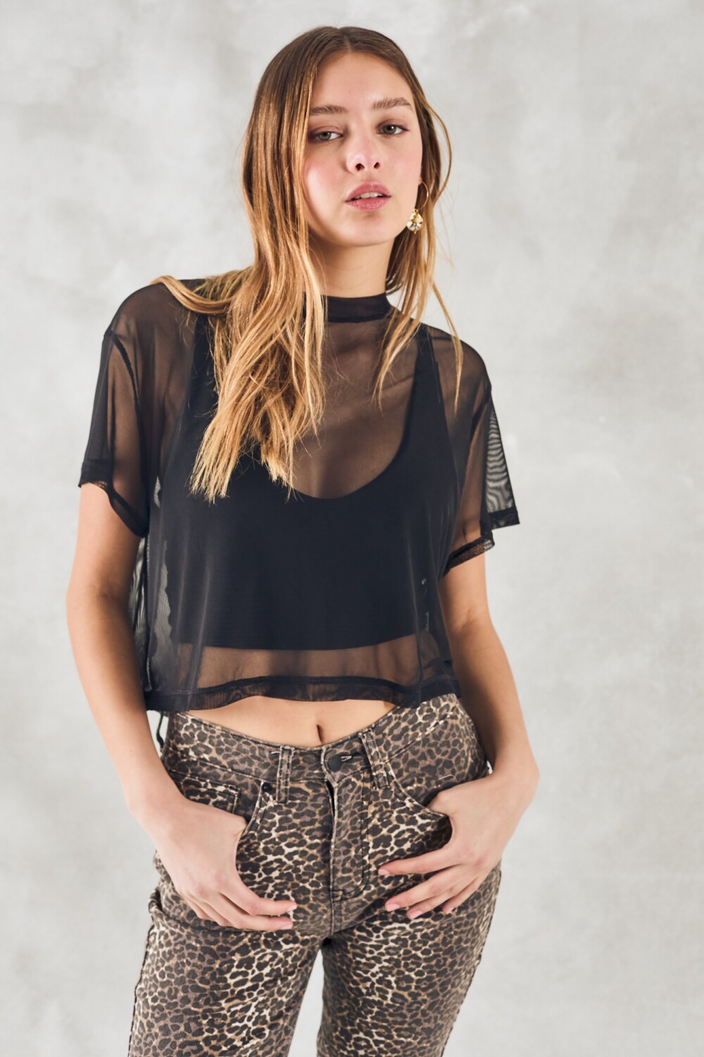 Remera tul negra outlet