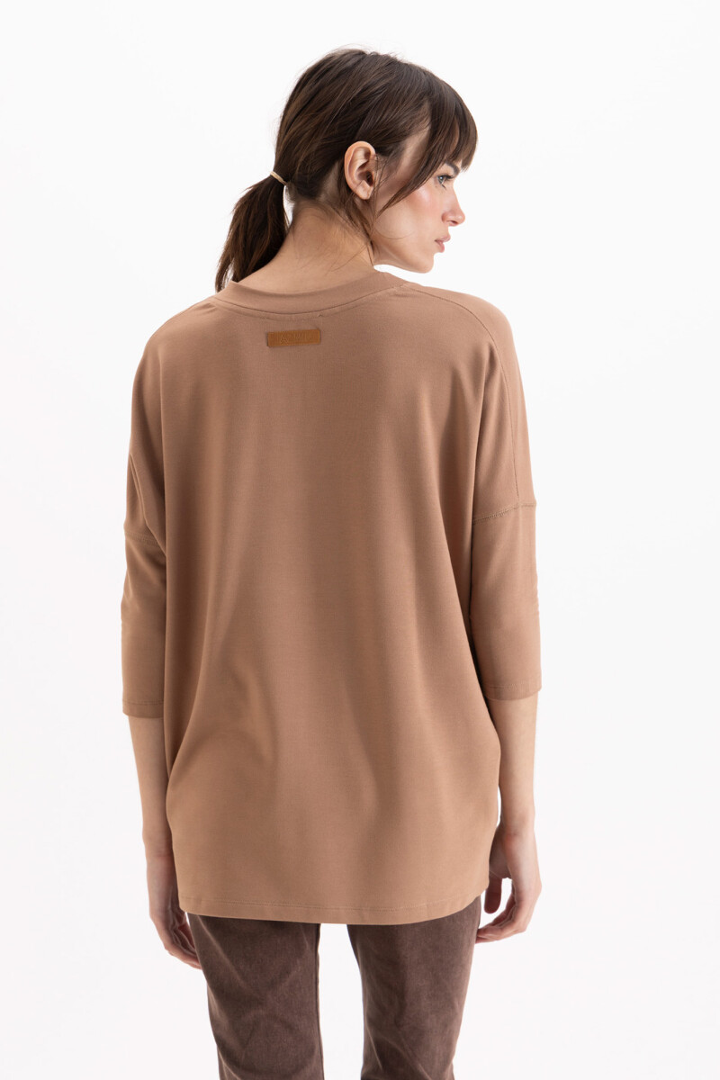 REMERA ANNE Camel