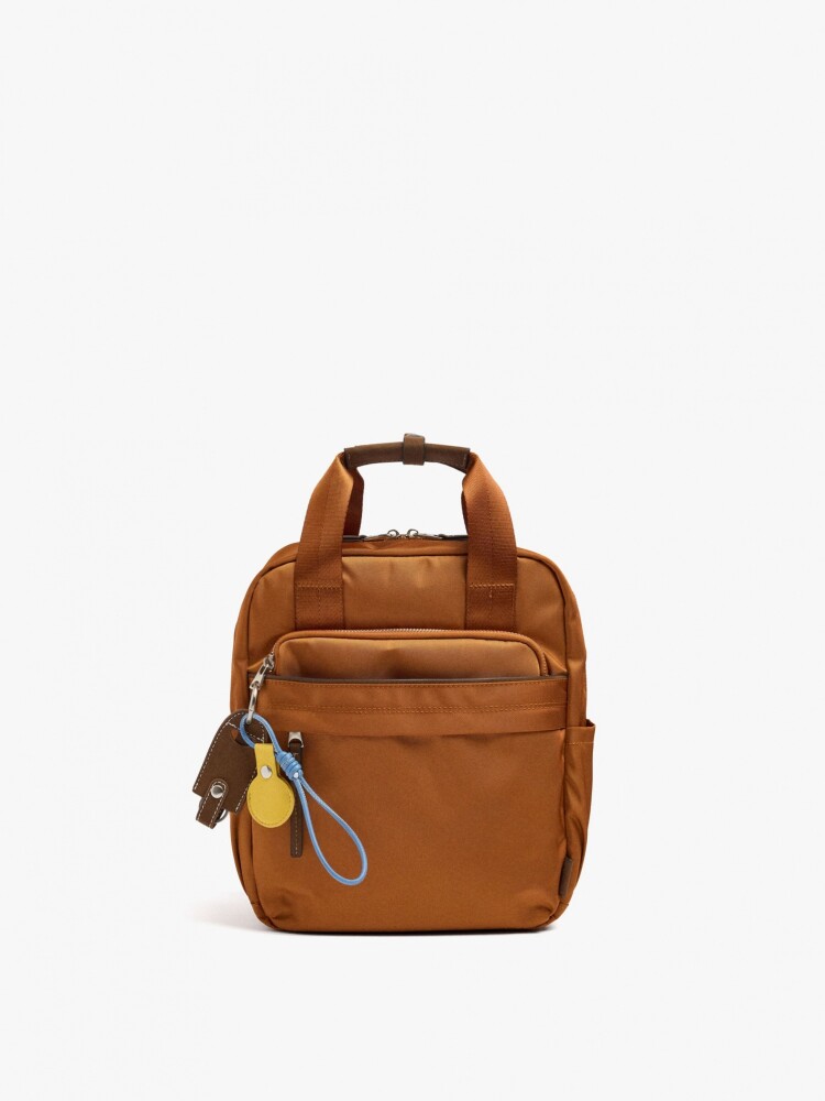 Mochila Básica De Nylon Con Colgante naranja
