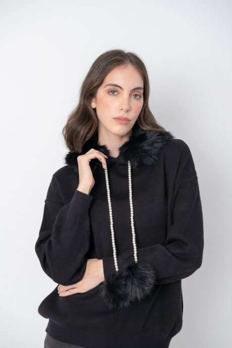 Sweater con capucha Negro