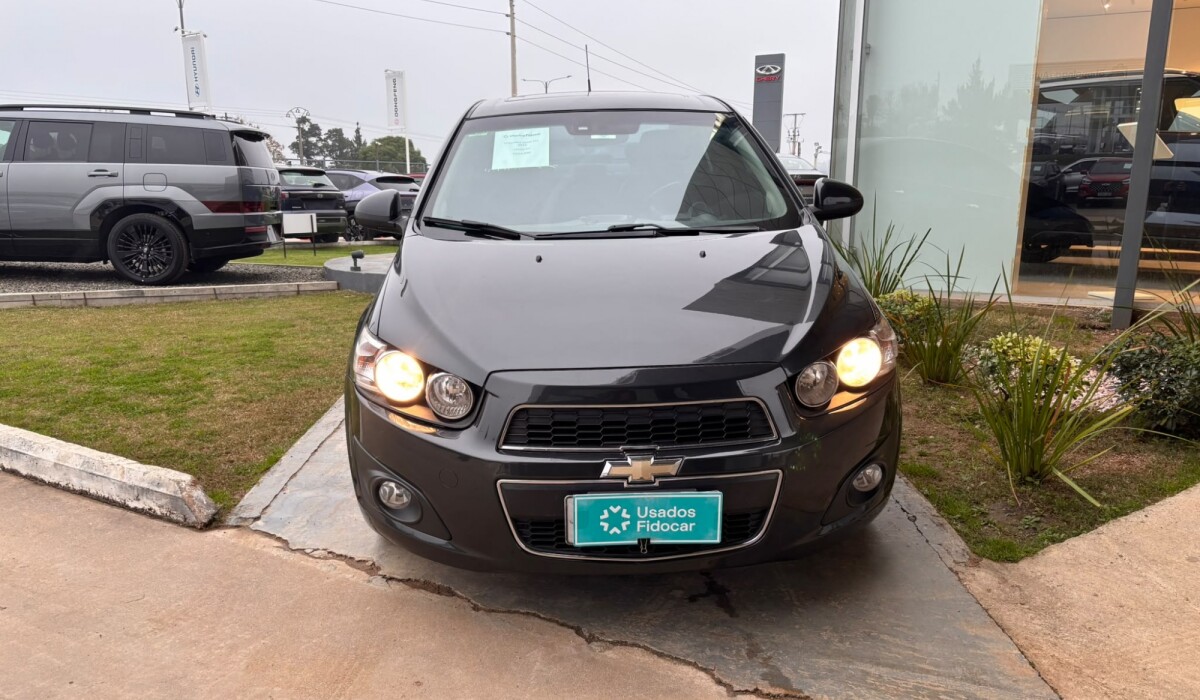 Chevrolet Sonic LTZ - 2014 Chevrolet Sonic LTZ - 2014