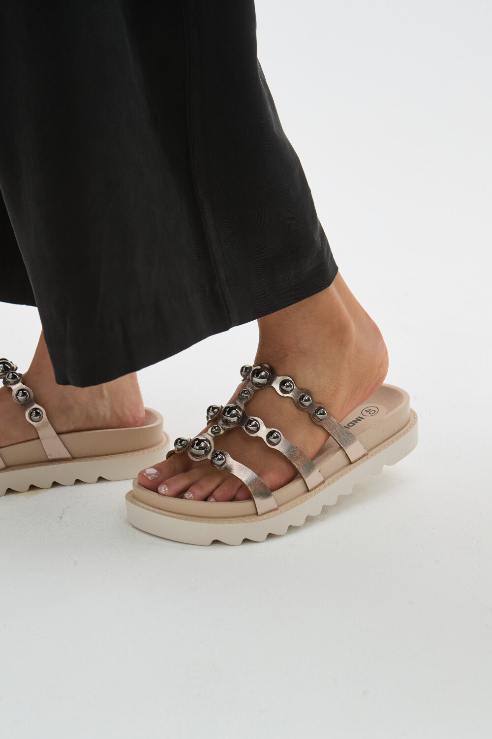 Sandalia Sabi Beige Claro