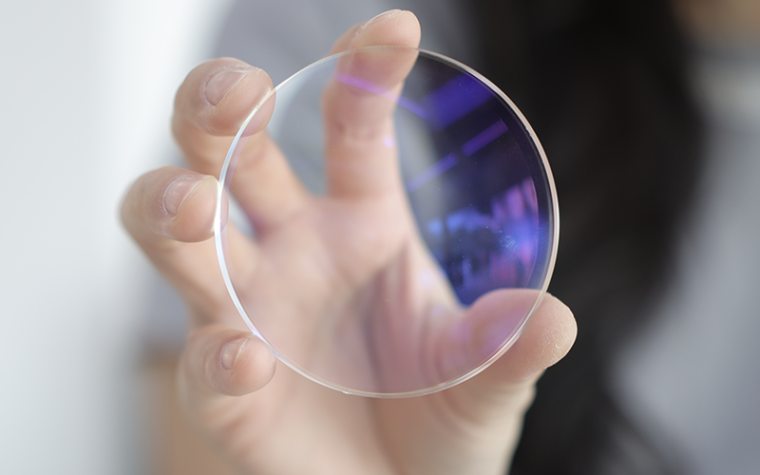 Tipos de filtros y coloraciones para lentes: cómo elegir la mejor protección visual