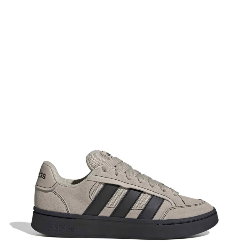 CHAMPIONES ADIDAS GC SK8 HOMBRE HQ7370 Beige-negro