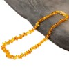 Collar ambar piedra irregular amarillo