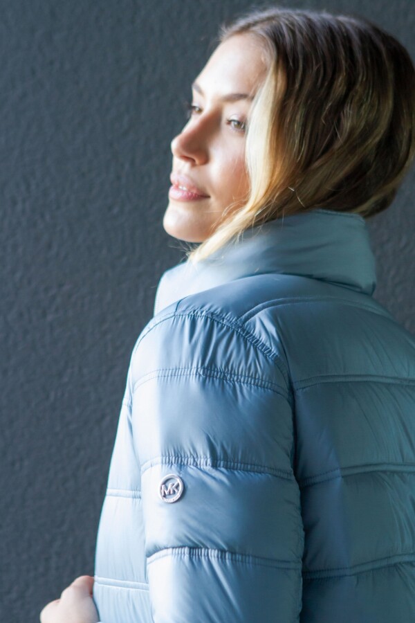 Campera Plumas Reversible CELESTE