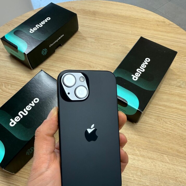 iPhone 15 128GB - Black iPhone 15 128GB - Black