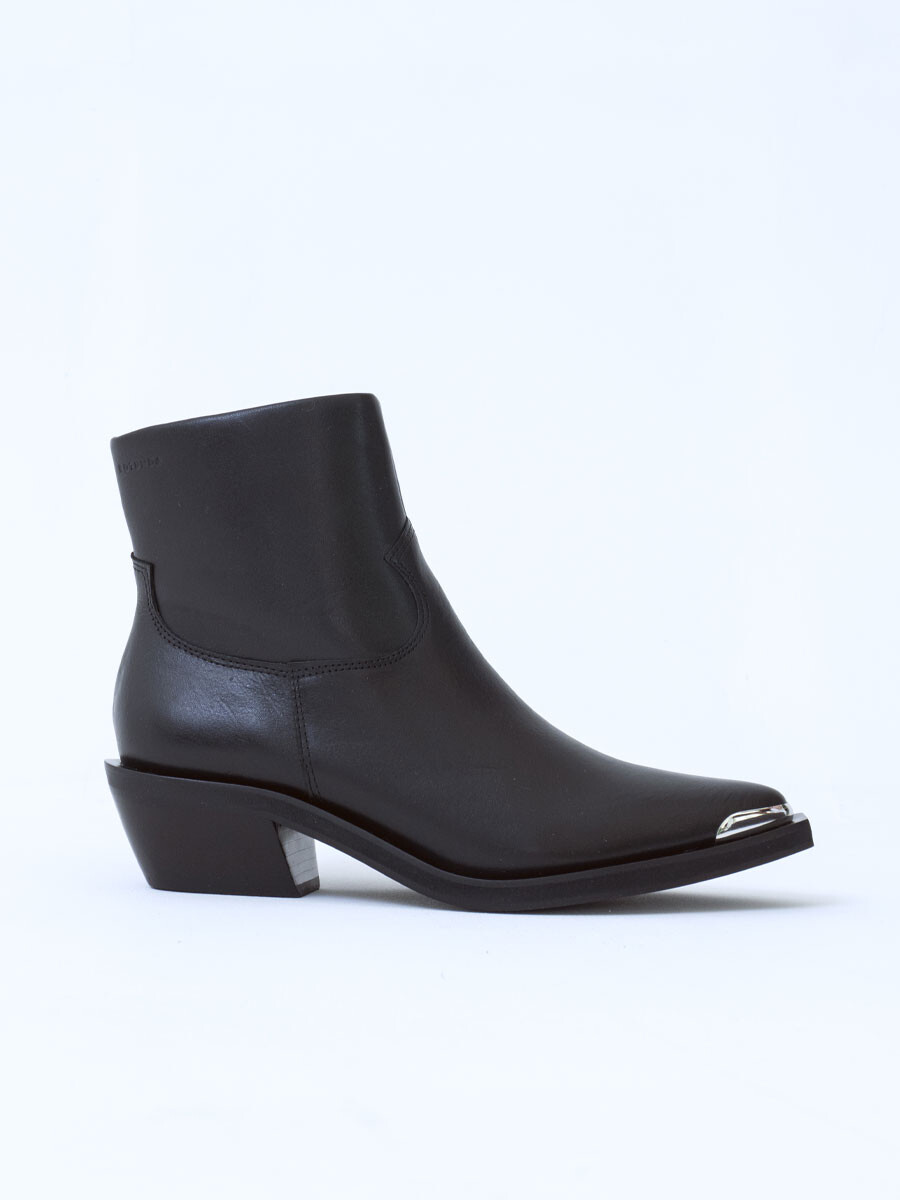 BOTA ISA 