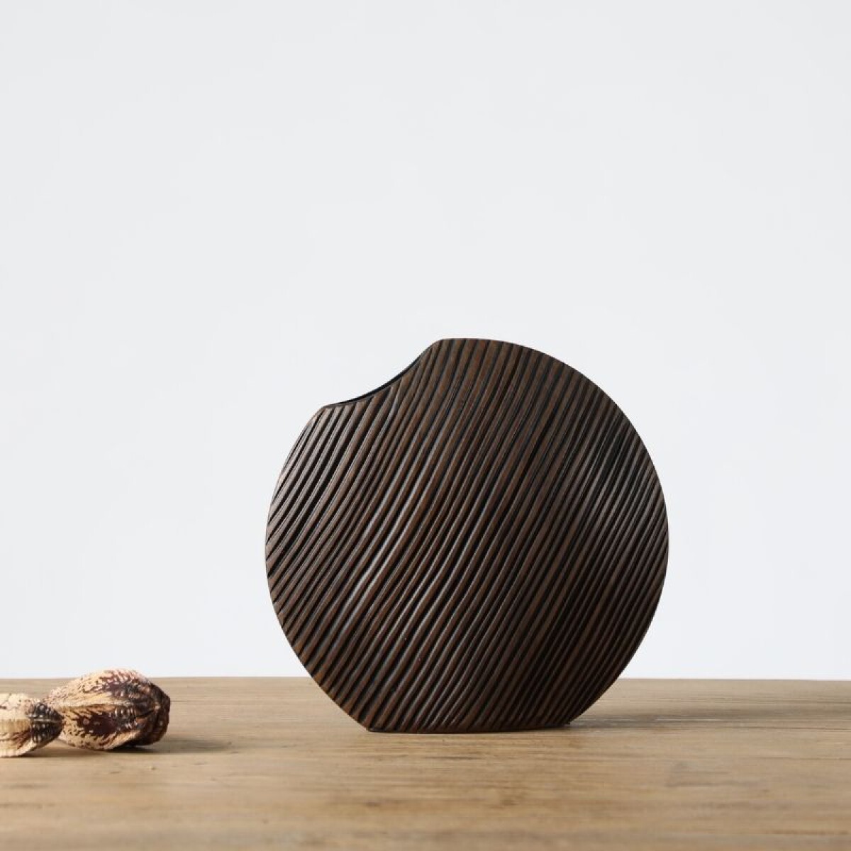 Corteza Redonda Ébano Pequeño 