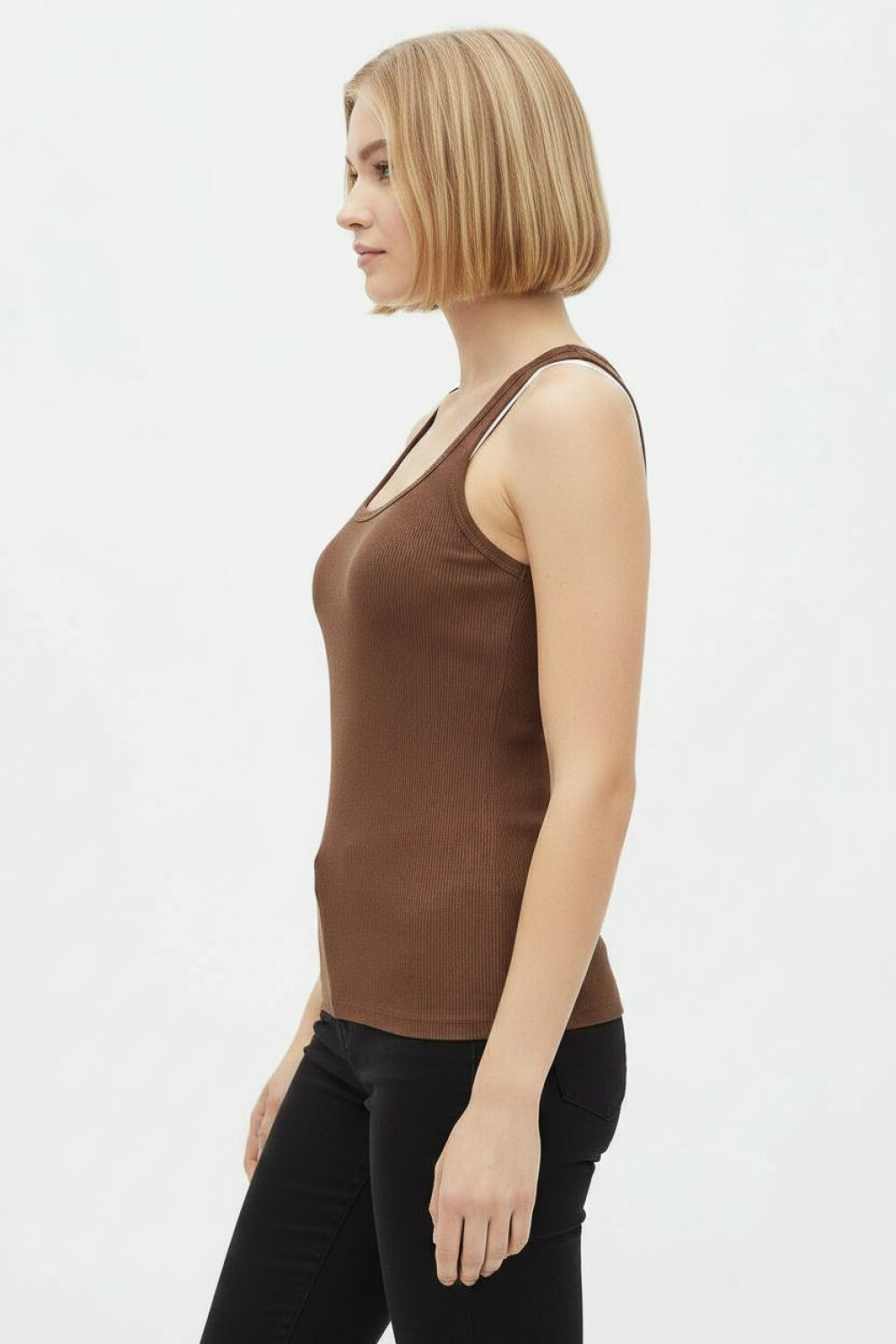 Musculosa Airi Chocolate