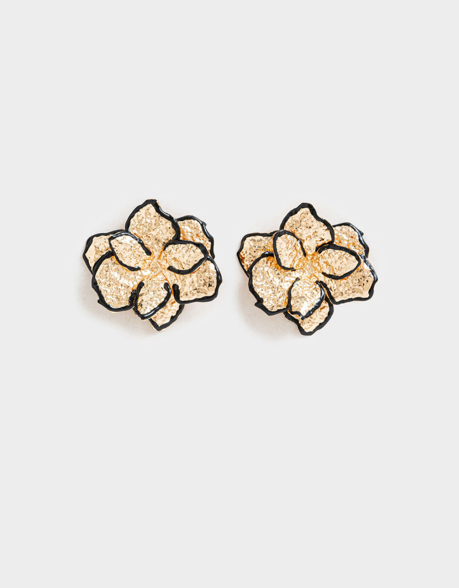 Aros Colgantes Cortos De Flores 