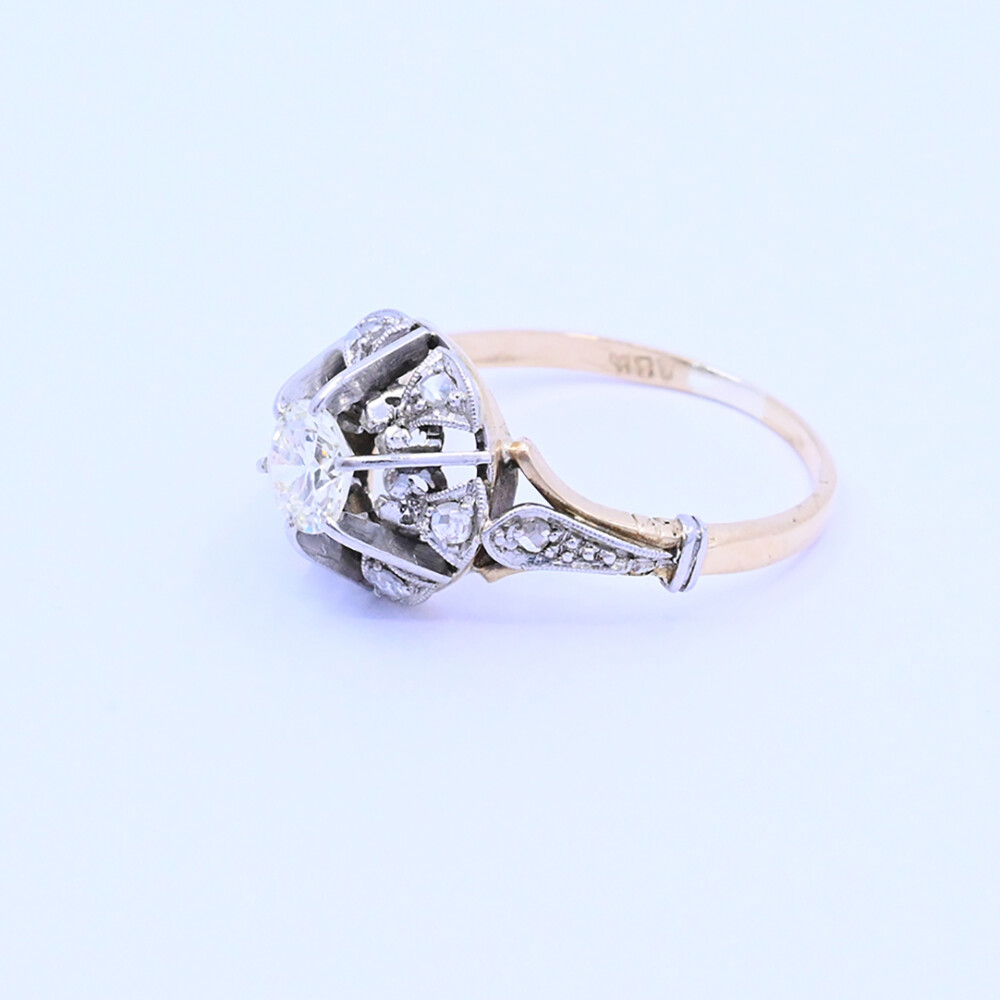 Anillo oro 18k con brillantes y diamantes Anillo oro 18k con brillantes y diamantes