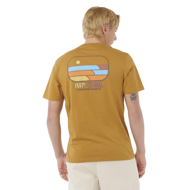 Remera Rip Curl Surf Revival Lined Up Remera Rip Curl Surf Revival Lined Up