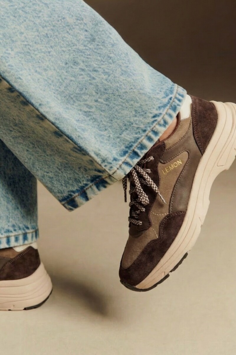 Zapatilla Cuero Combinada Chocolate