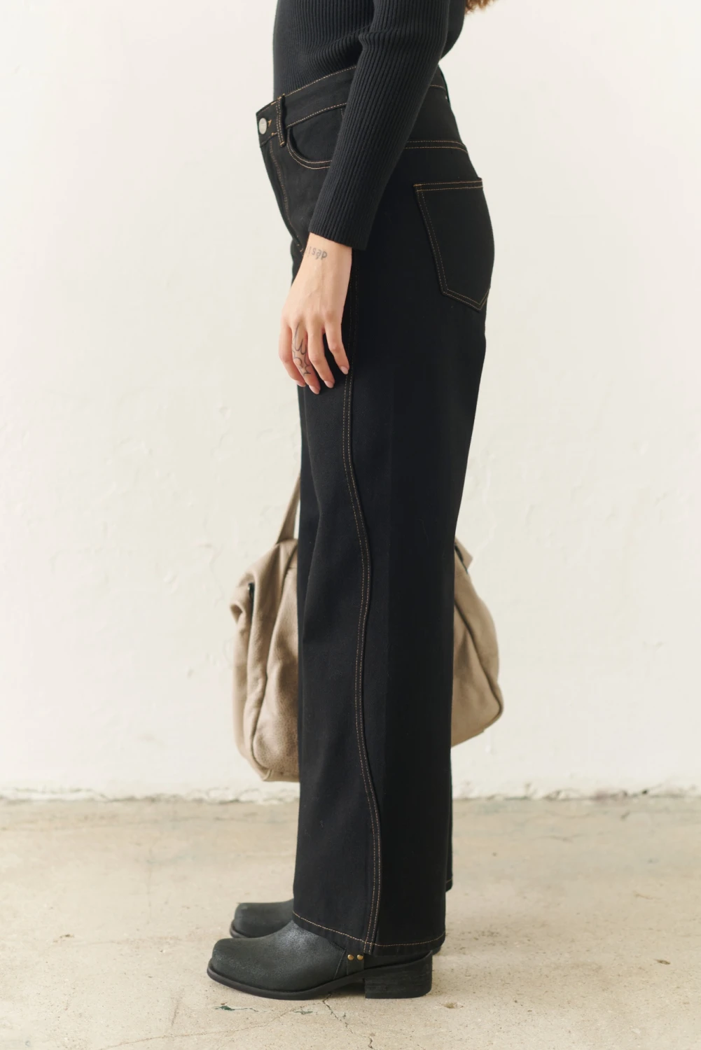 PANTALON ONDAS negro 1