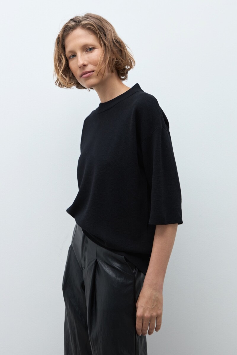 Sweater manga 3/4 negro