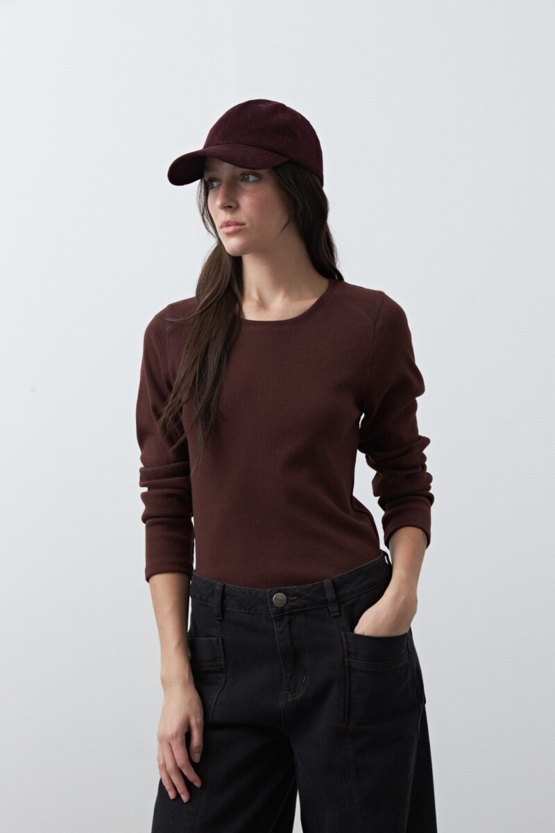 REMERA LUNS Chocolate