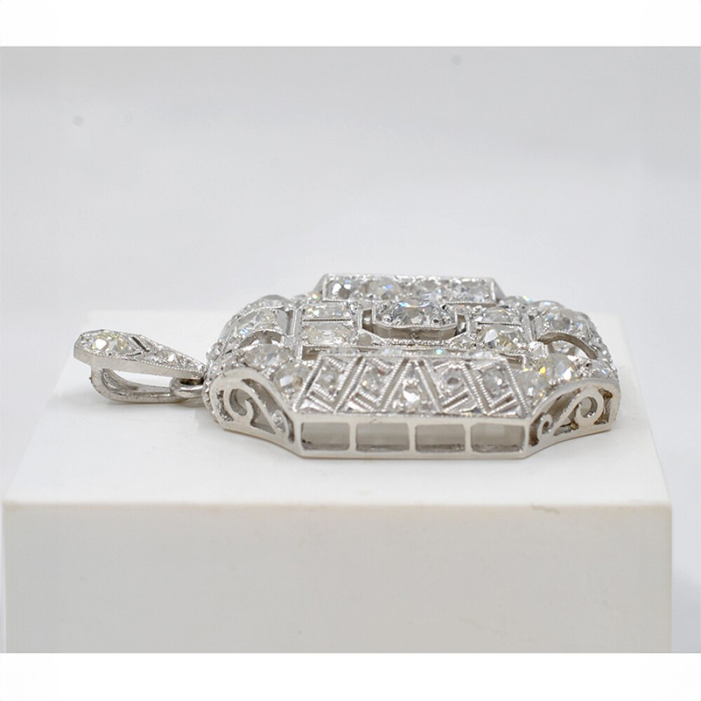 Colgante Antiguo Platino Y Brillantes Art Deco 4,50 Ct. Circa 1900-1940'S Colgante Antiguo Platino Y Brillantes Art Deco 4,50 Ct. Circa 1900-1940'S