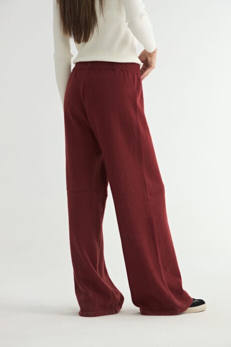 PANTALÓN TEJIDO TULIPA T1 BORDO