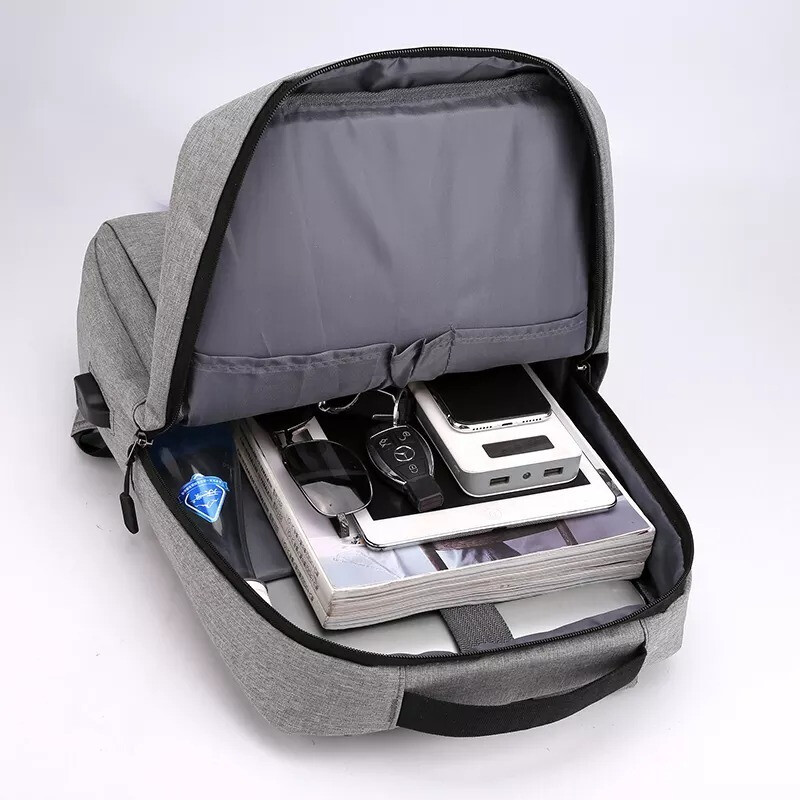 Mochila C/ Usb. Porta Laptop Cierres Gris