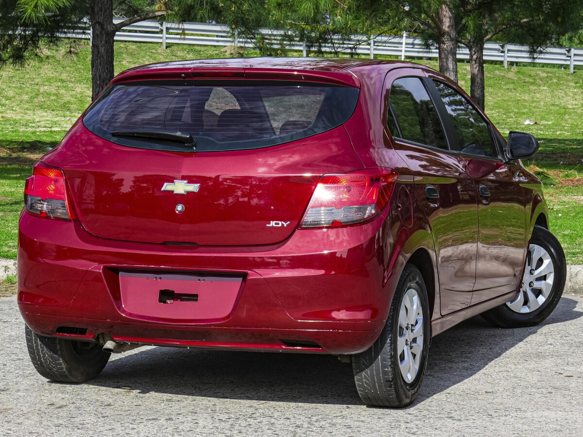 Chevrolet Joy 1.0 Extra Full | Permuta / Financia Chevrolet Joy 1.0 Extra Full | Permuta / Financia