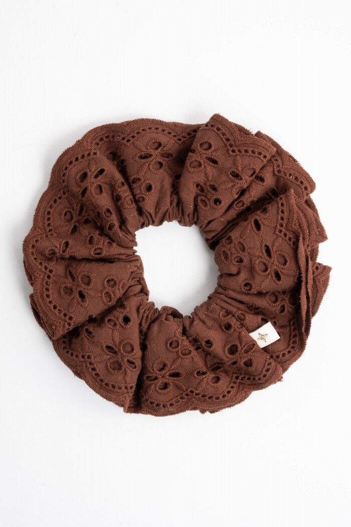 Scrunchie Broderie Chocolate