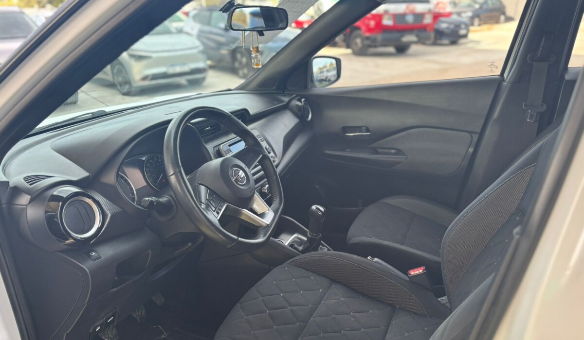 Nissan Kicks Advance MT - 2019 Nissan Kicks Advance MT - 2019