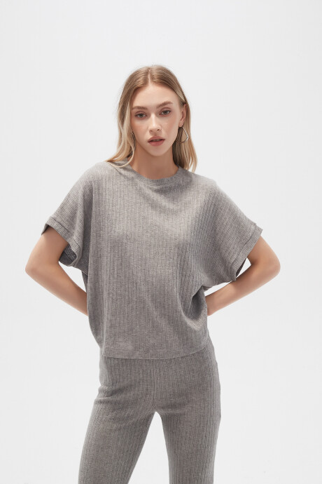 Remera Rucan Gris Melange Medio