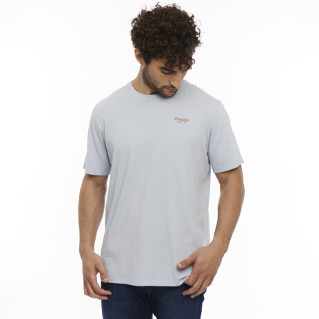 Remera Wrangler de Hombre - SS FASHION - WSS25113NIAGARA SKY BLUE